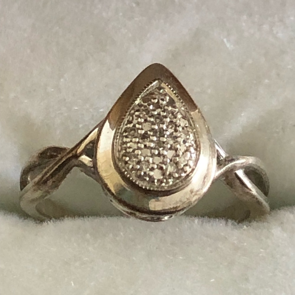 NWOT Sterling Silver Pear-Shaped Diamond Ring